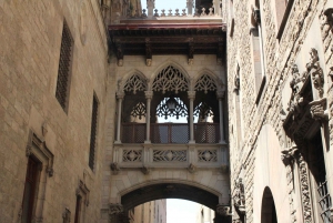 Barcelona: Gothic Quarter Walking Tour