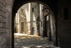 Barcelona: Barrio Gotico City Tour in German