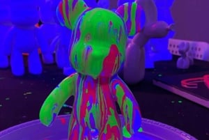Barcellona: Pittura fluorescente a base di mattoni d'orso | Vino e Arte
