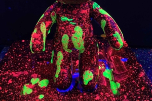 Barcelona: Fluorescerande målning av björnstenar | Vin och konst