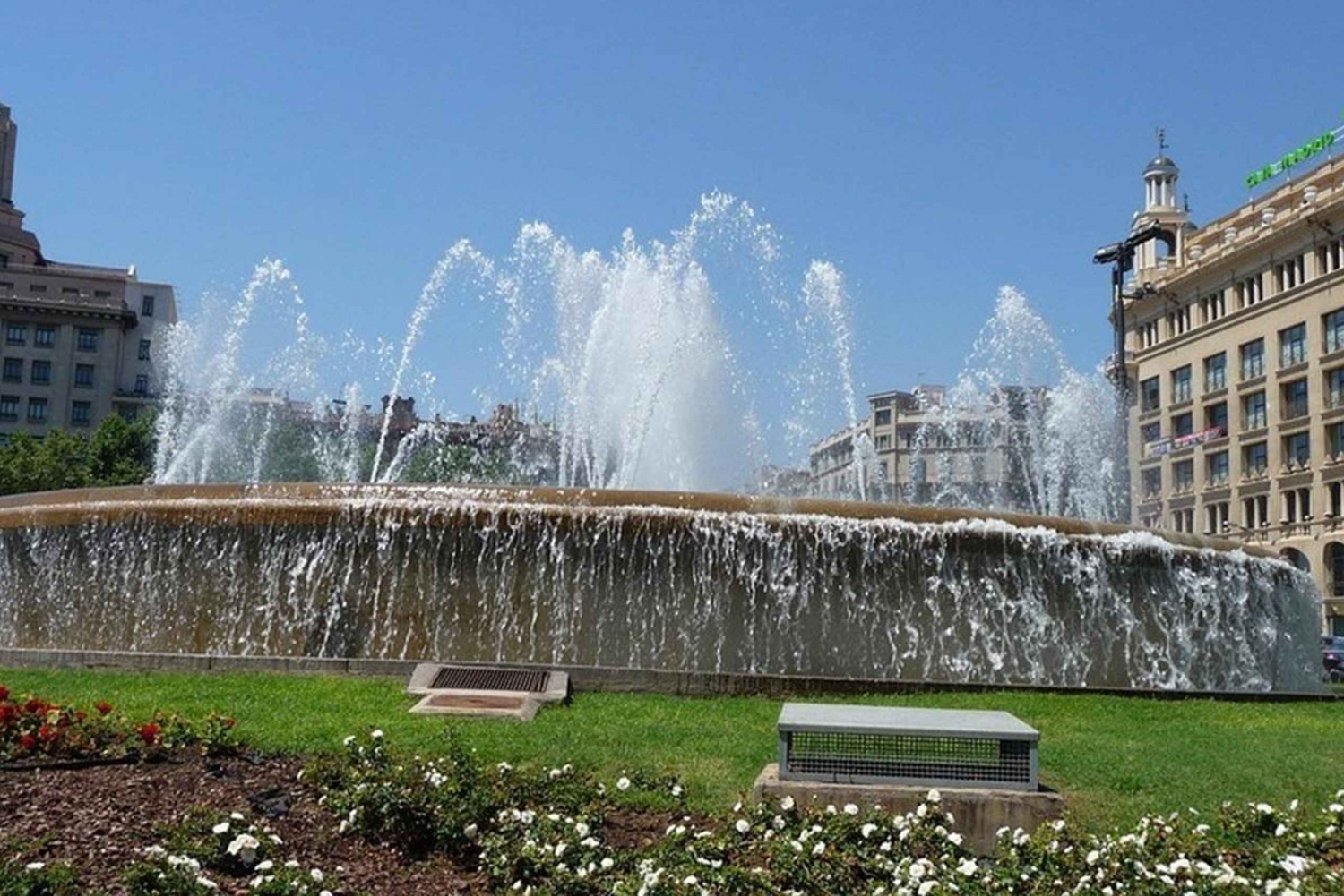 Barcelona: Private 2-Hour Best of Barcelona In-city Tour