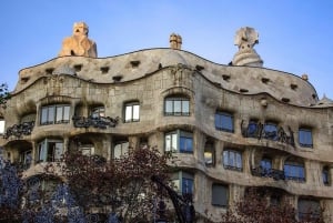 Barcelona: Private 2-Hour Best of Barcelona In-city Tour