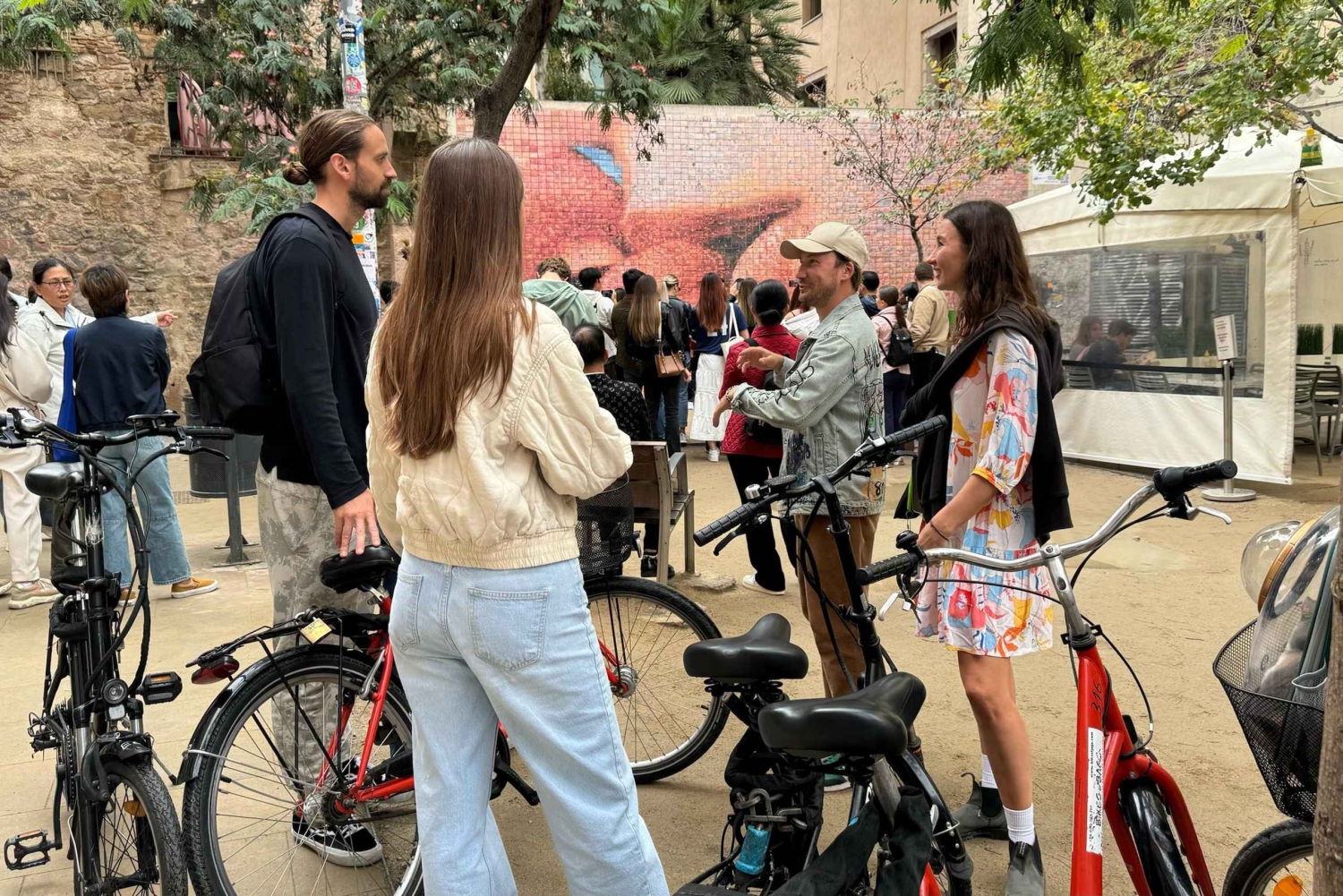 Barcelone : visite à vélo ou en vélo électrique, sites incontournables et anecdotes locales