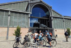 Barcelona: fietstocht of e-biketour, topbezienswaardigheden en lokale tips