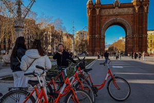 Barcelone : visite à vélo ou en vélo électrique, sites incontournables et anecdotes locales