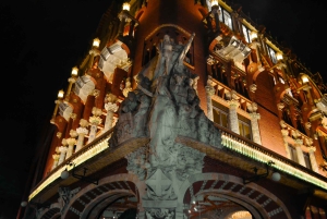 Barcelona Bike Tour Nocturno con Cava