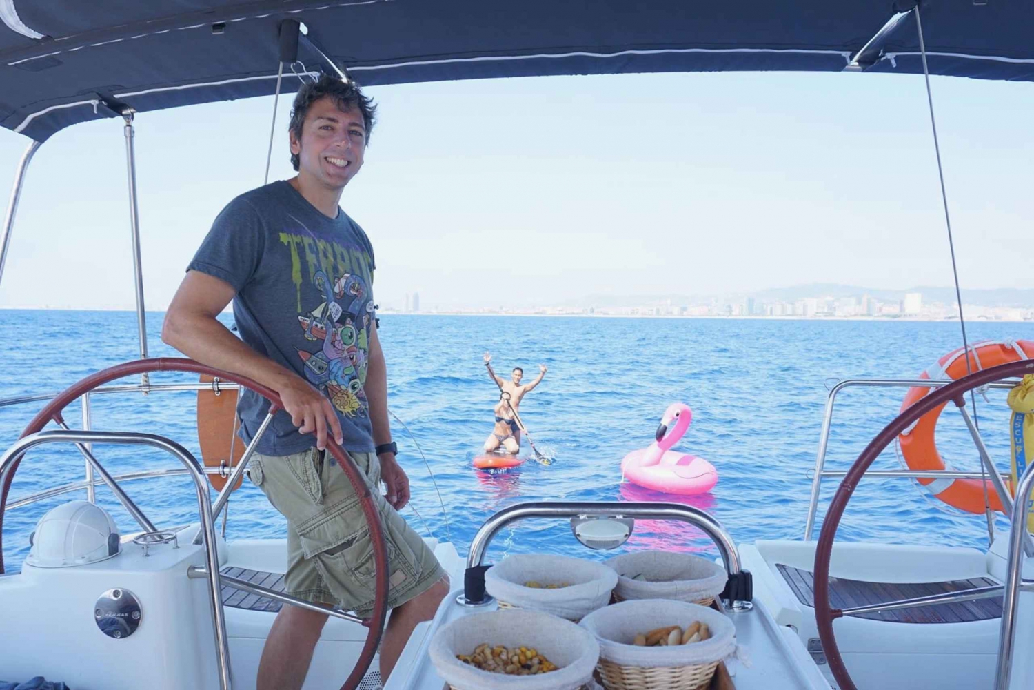 Barcelona: Coastline Boat Trip with Snacks and Cava