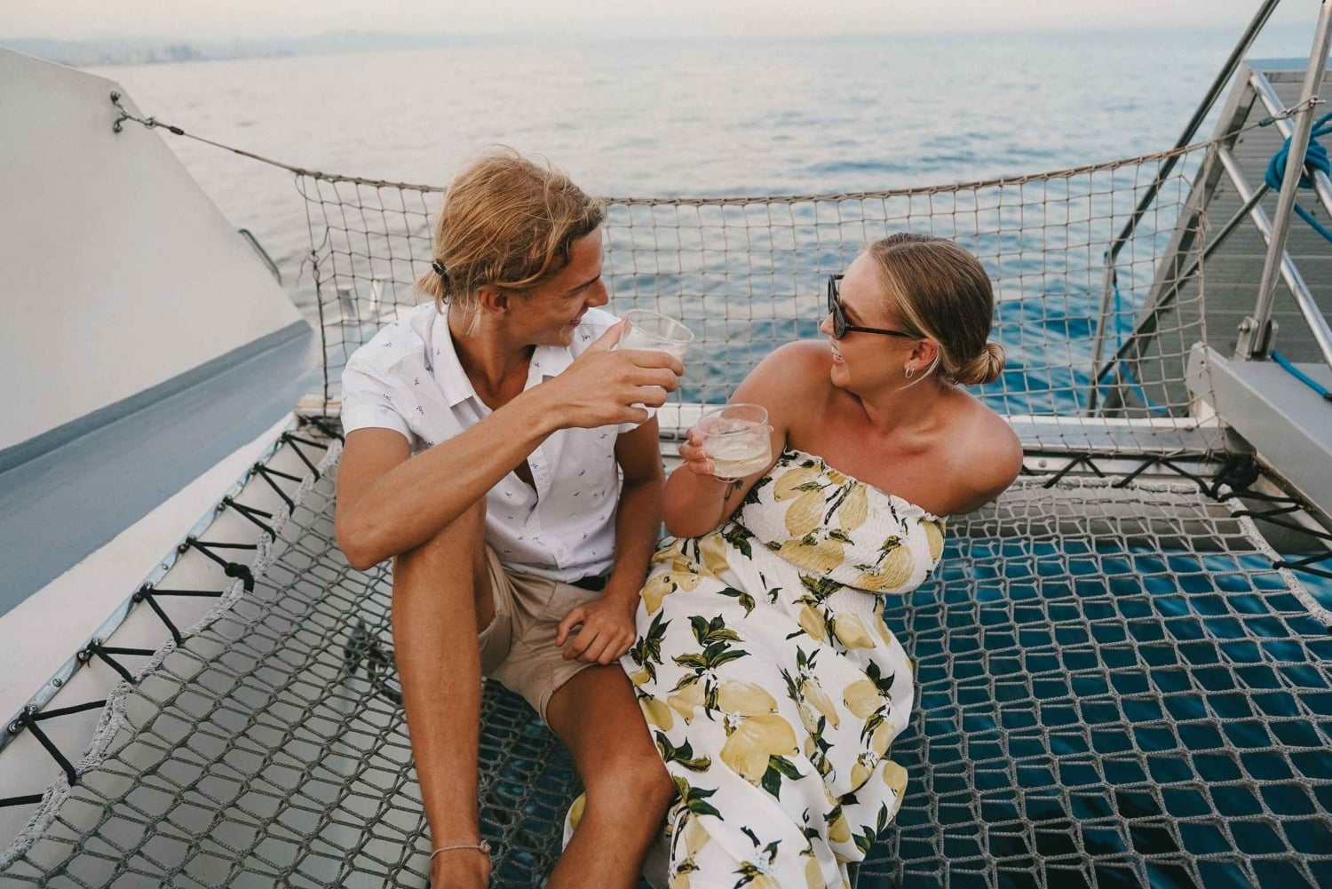 Barcelona: Brunch-båtfest med drinker og DJ