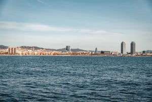 Barcelona: Brunch Boat Party z drinkami i DJ-em