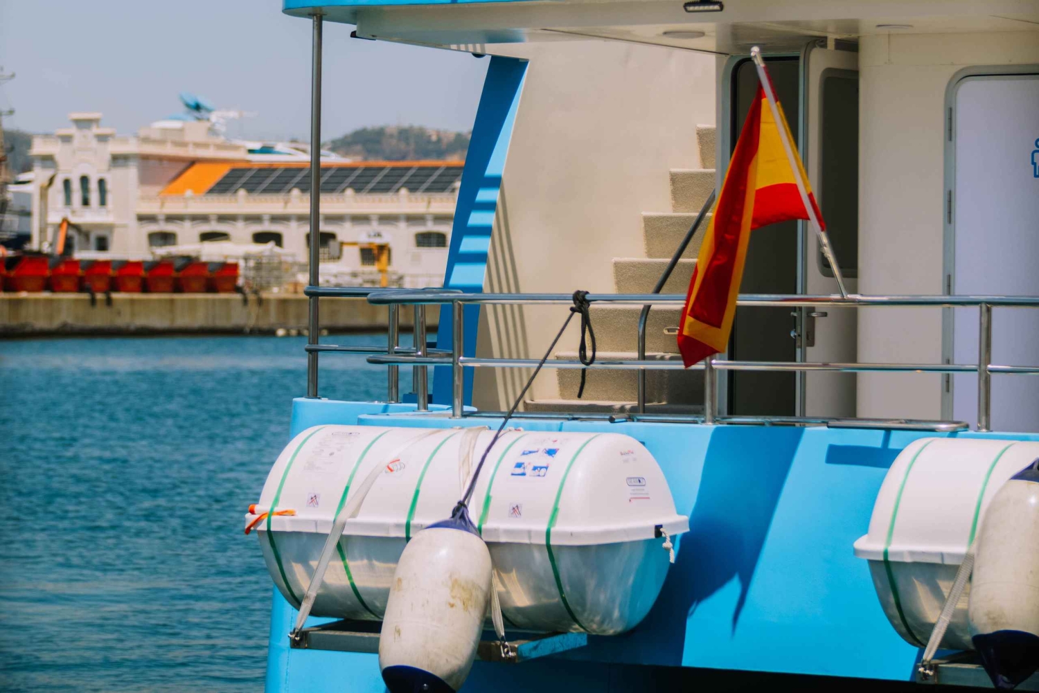 Barcelona: Bus Nàutic com degustação de tapas