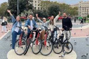 Barcelona by Bike: Top Sights, Tapas & Local Insights