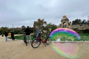 Barcelona by Bike: Top Sights, Tapas & Local Insights