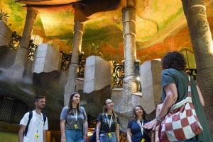 Barcelona: Casa Batlló, Casa Milà & Casa Vicens Opastettu kierros.