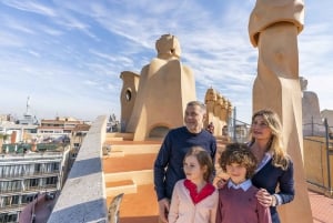 Barcelona: Casa Batlló, Casa Milà & Casa Vicens Opastettu kierros.
