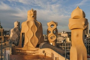 Barcelona: Casa Batlló, Casa Milà & Casa Vicens Opastettu kierros.