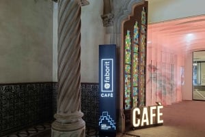 Barcelona: Casa Batllo First Access VIP Tour with Breakfast