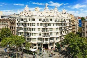 Barcelone : Visite guidée de la Casa Milà en début de matinée
