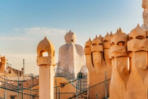 Barcelone : Visite guidée de la Casa Milà en début de matinée