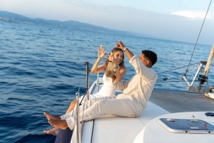 Barcelona: Pedida de Mano en Catamarán