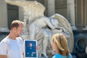 Barcelona: Cemetery Tour - Gothic Graves & Local History