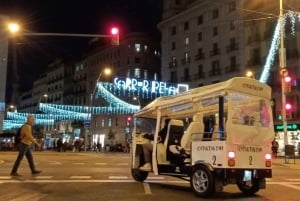 Barcelona: Eco Tuk Tukilla: Yksityinen jouluvalojen kierros