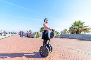 Barcellona: Tour guidato in Segway della città e del mare