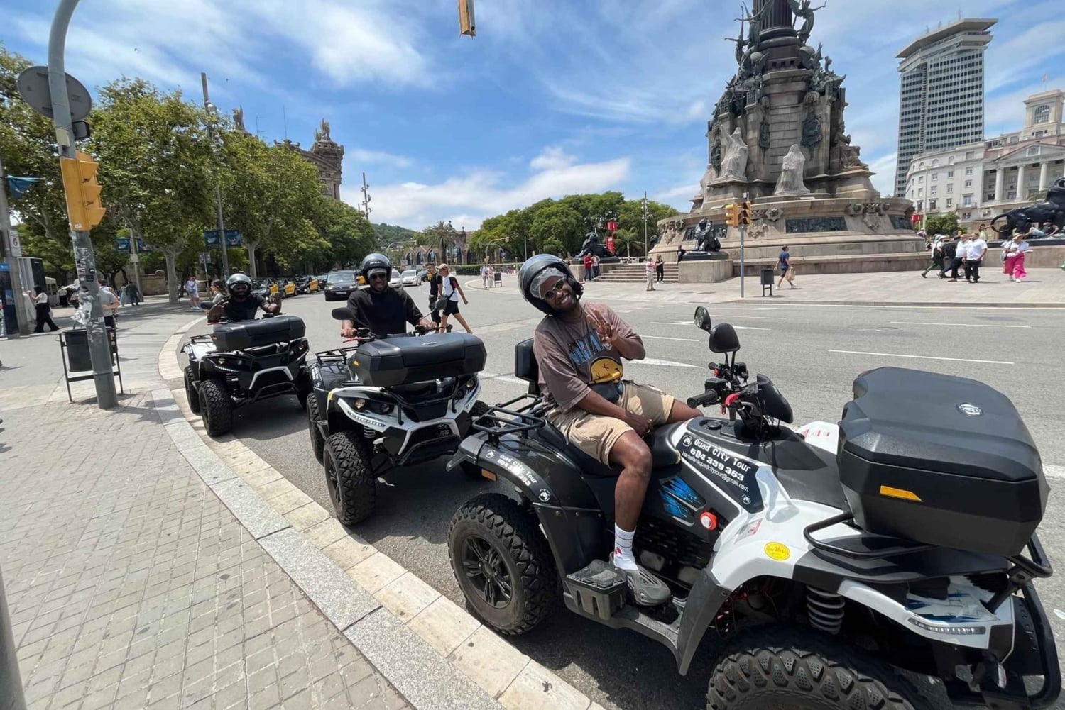 Barcelona: Kaupungin nähtävyydet sähköisellä mönkijällä