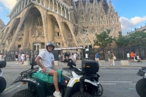 Barcelona: Kaupungin nähtävyydet sähköisellä mönkijällä