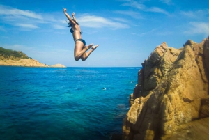 Barcelona: Costa Brava Kayak, Snorkel & Cliff Jump & Lunch