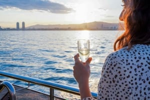 Barcelona: Daytime or Sunset Catamaran Cruise with Music