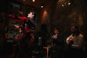 Barcelona: diner met flamencoshow, authentieke zang en dans