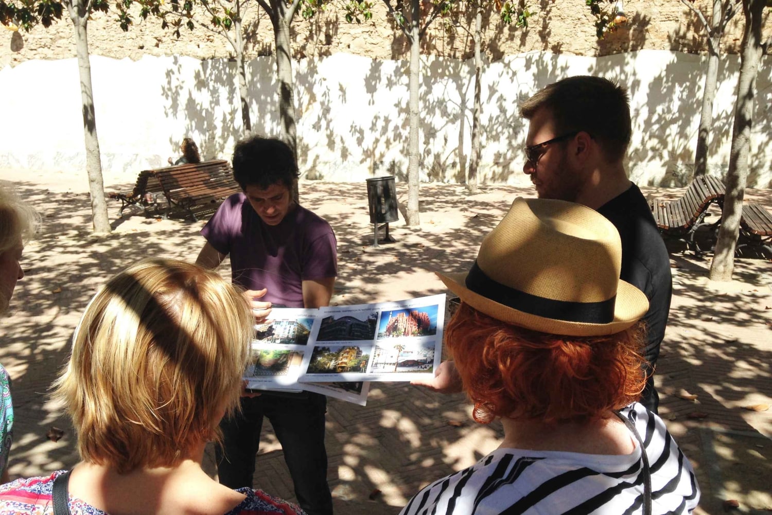 Barcelona: Entdecke Gaudis architektonische Führungen