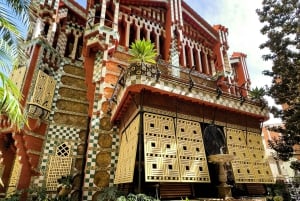 Барселона: Откройте для себя Гауди, Саграда Фамилия и Парк Гуэля.