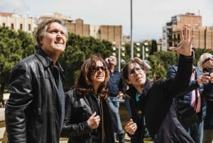 Барселона: Откройте для себя Гауди, Саграда Фамилия и Парк Гуэля.