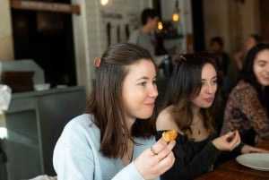 Barcelona: tour de tapas com degustação de comida e bebidas