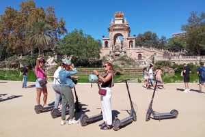 Barcelona: e-scooter e passeio de bicicleta
