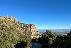 Barcellona: Tour di Montserrat di prima mattina con la Madonna Nera