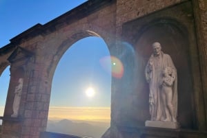 Barcelona: Tidlig morgen Montserrat-tur med kloster og fottur