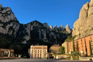 Barcelona: Tidlig morgen Montserrat-tur med kloster og fottur
