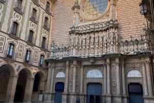 Barcelona: Tidlig morgen Montserrat-tur med kloster og fottur