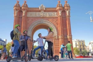 Barcelona: Electric Scooter Tour