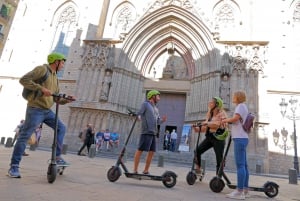 Barcelona - Highlights Gaudi Highlights Guidad tur med elektrisk skoter