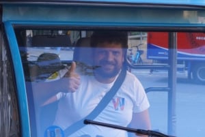 Barcellona: tour in tuk tuk elettrico