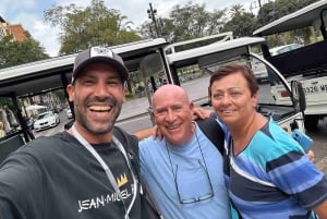 Barcellona: tour in tuk tuk elettrico