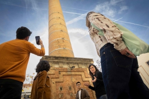 Barcelona: Visita à antiga fábrica de cerveja Estrella Damm com degustação