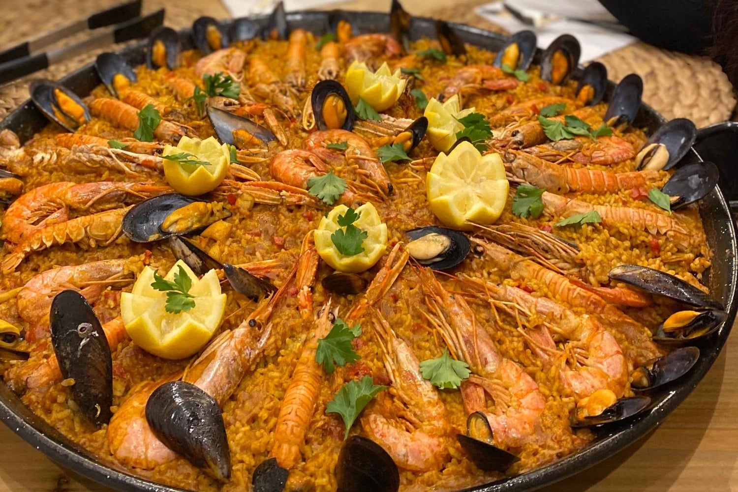 Barcelona Evening Cooking Class: 5-Course, 3 Paellas & Cava
