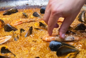 Barcelona Evening Cooking Class: 5-Course, 3 Paellas & Cava