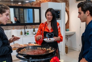 Barcelona Evening Cooking Class: 5-Course, 3 Paellas & Cava