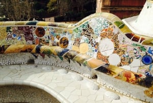 Barcelona: Exclusive Park Güell Private Guided Tour