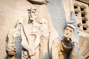 Barcelona: Sagrada Familia: Eksklusiivinen Sagrada Familia - yksityinen opastettu kierros